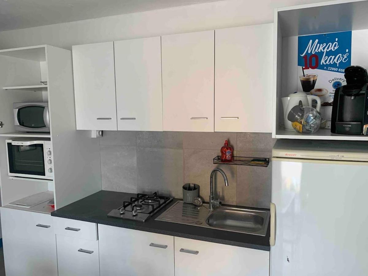 Le Depot Appartement Du Port A Champvert Екстер'єр фото